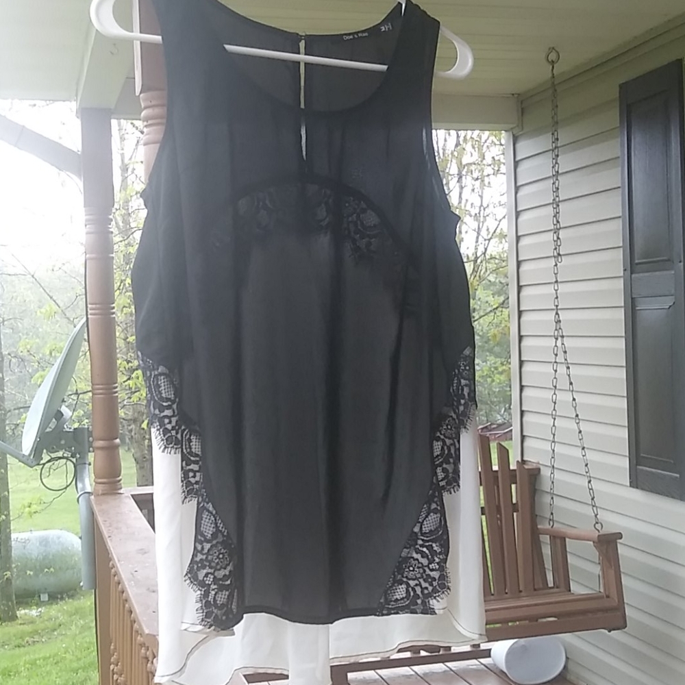 Womens dress tunic size med..